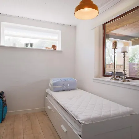 Ferienhaus 4 Star Holiday In Hyllinge *