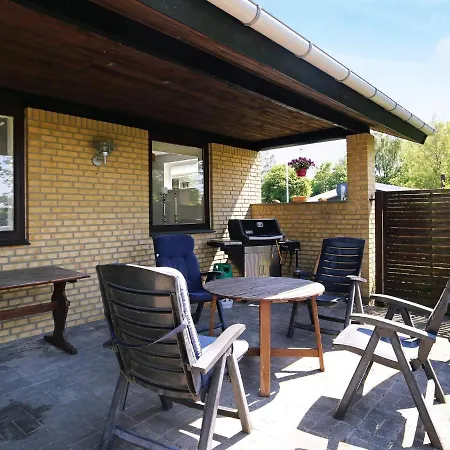 4 Star Holiday In Hyllinge Kirke-Hyllinge